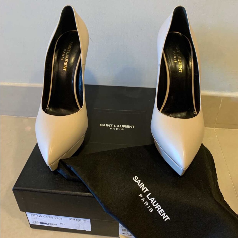 Yves Saint Laurent Heels Janis Pump